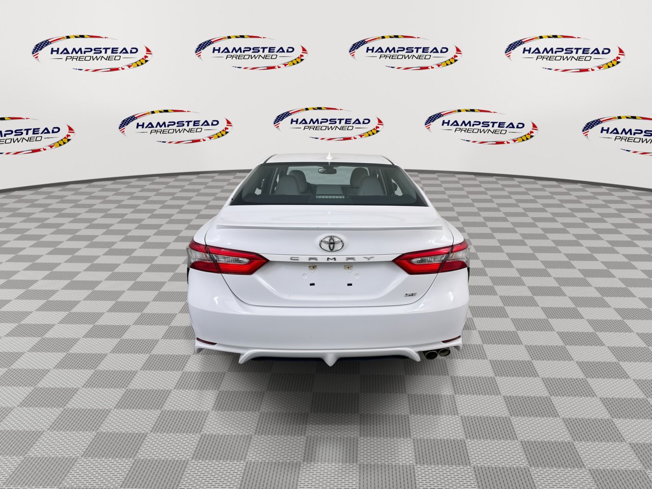 Used 2018 Toyota Camry SE w/ Audio Package FWD image 7