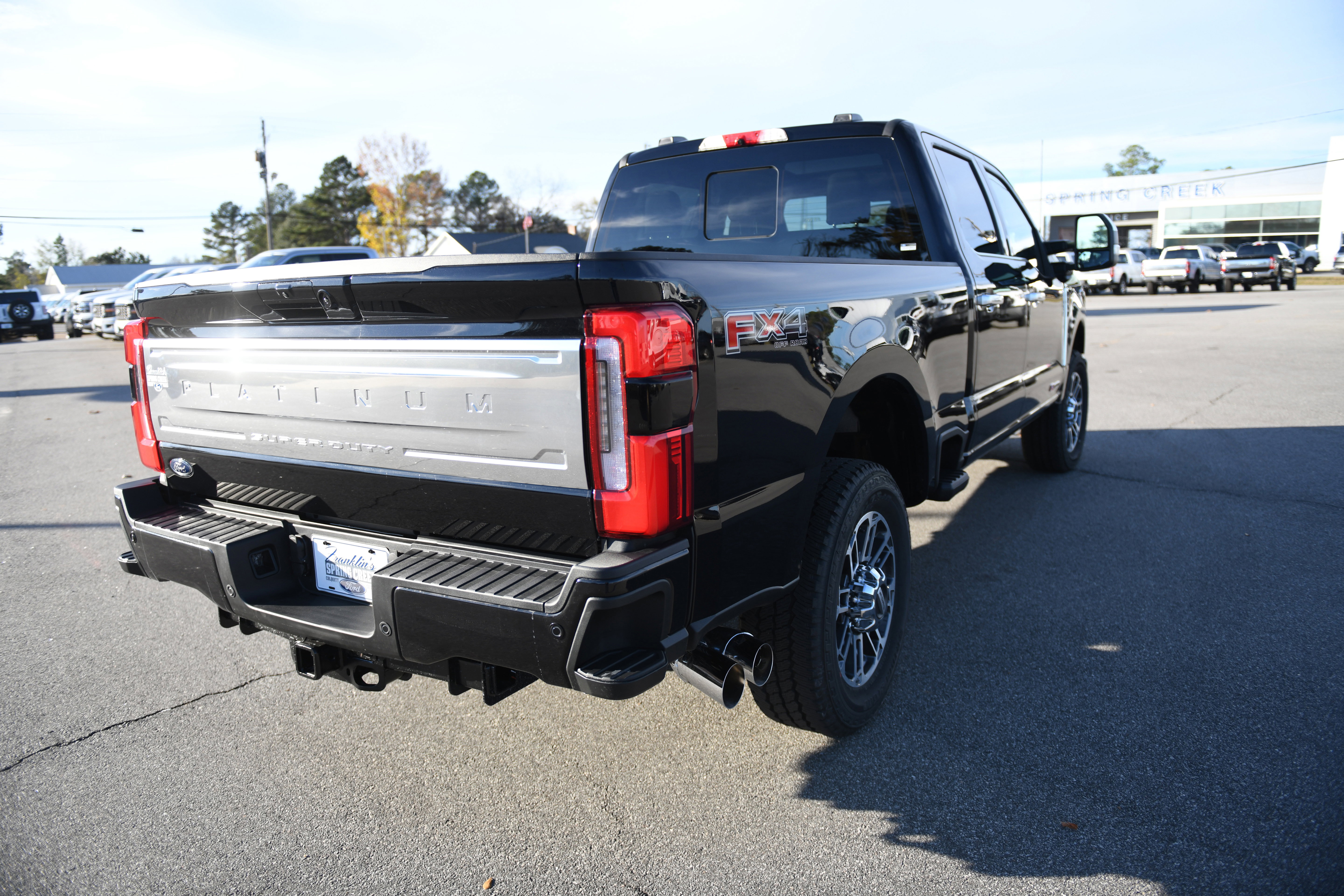 New 2026 Ford F250 Platinum w/ Platinum Plus Package image 4