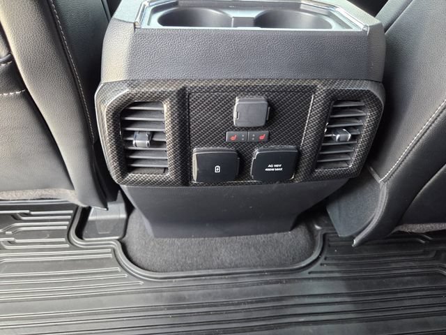 Used 2020 Ford F350 Lariat w/ Lariat Ultimate Package AWD/4WD image 16