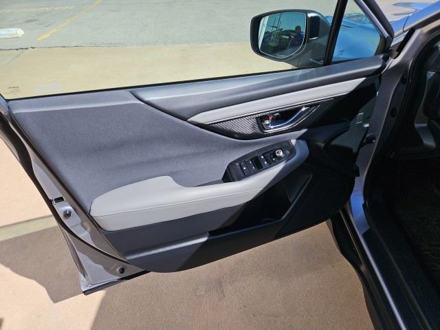 Used 2024 Subaru Outback Premium image 10