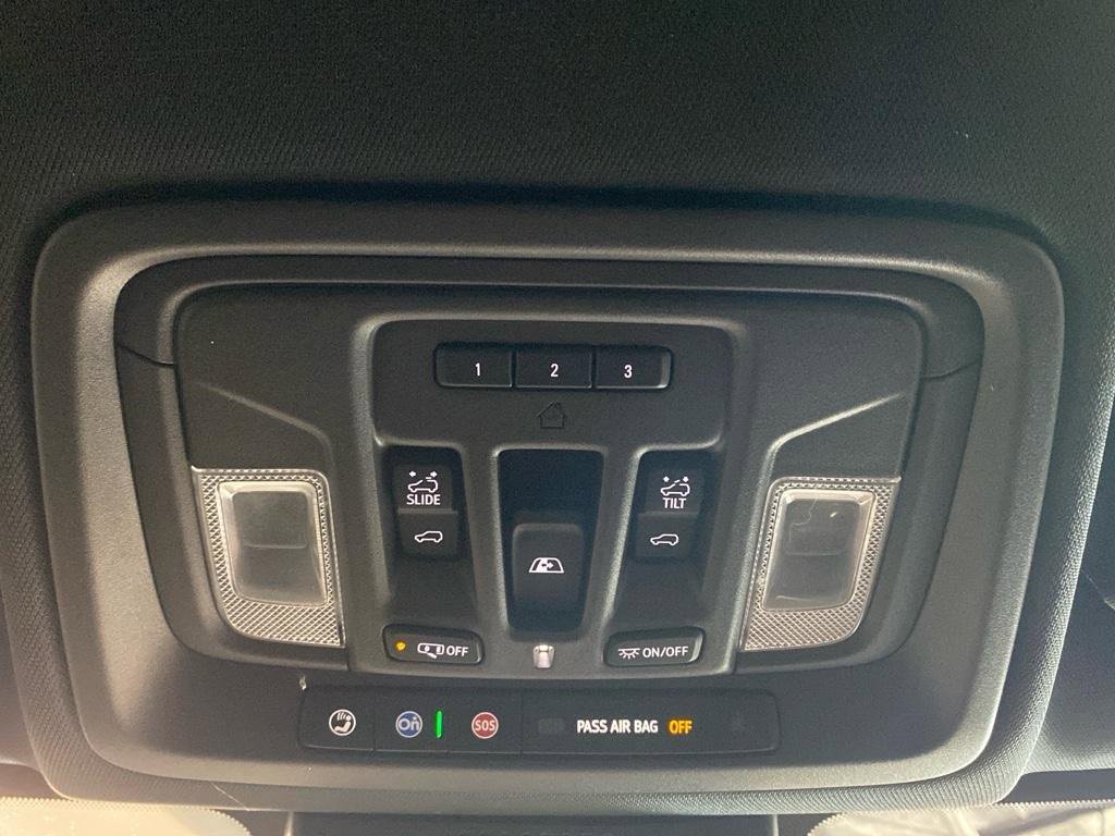 Used 2023 Chevrolet Silverado 1500 High Country w/ High Country Premium Package image 39