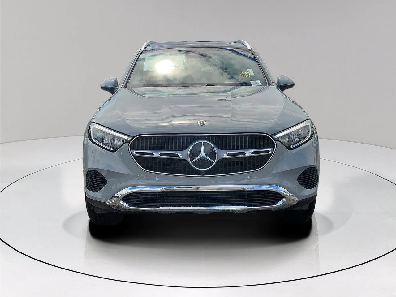 New 2026 Mercedes-Benz GLC 300 image 2
