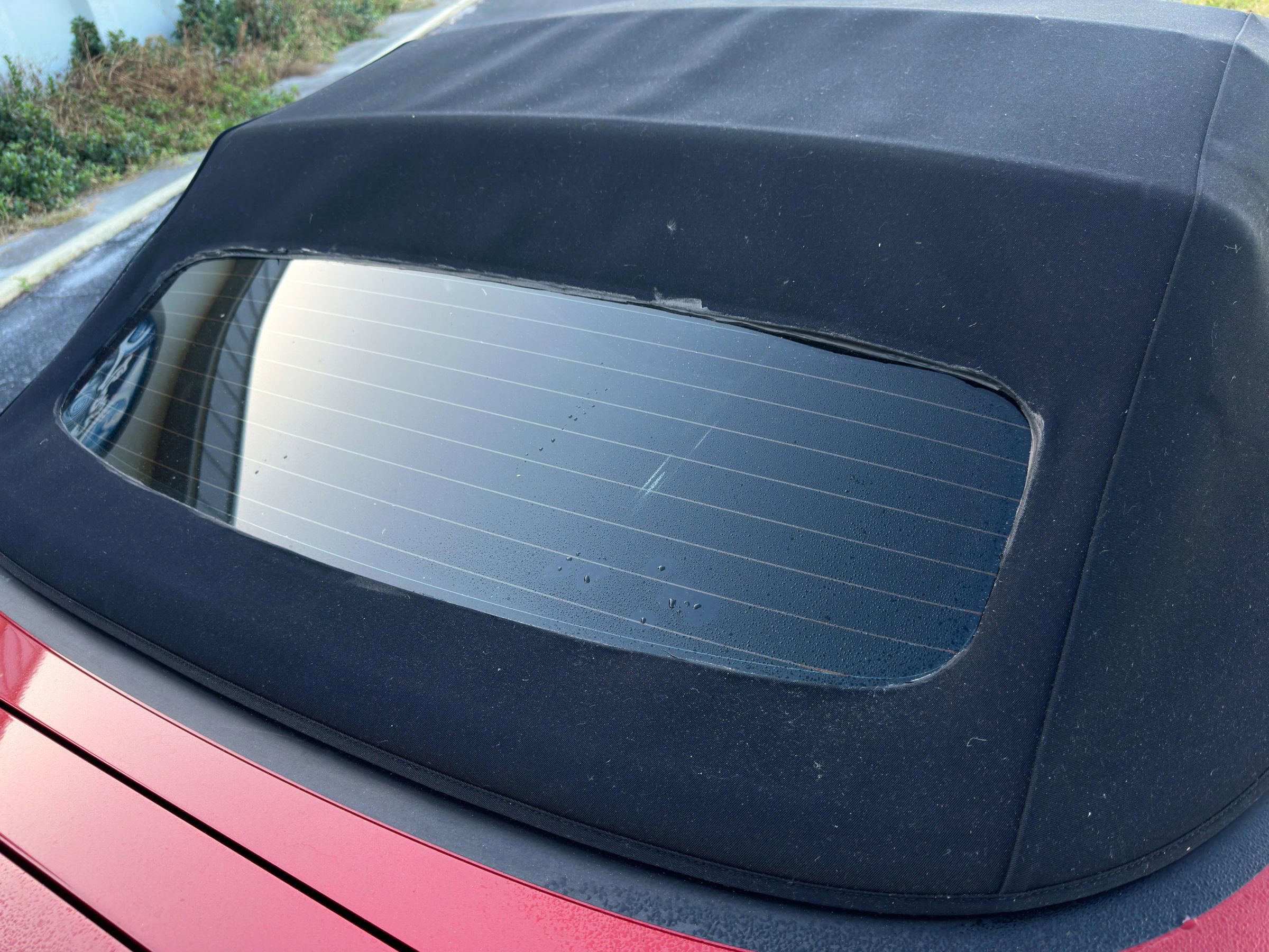 Used 2005 Chrysler Crossfire Limited image 17