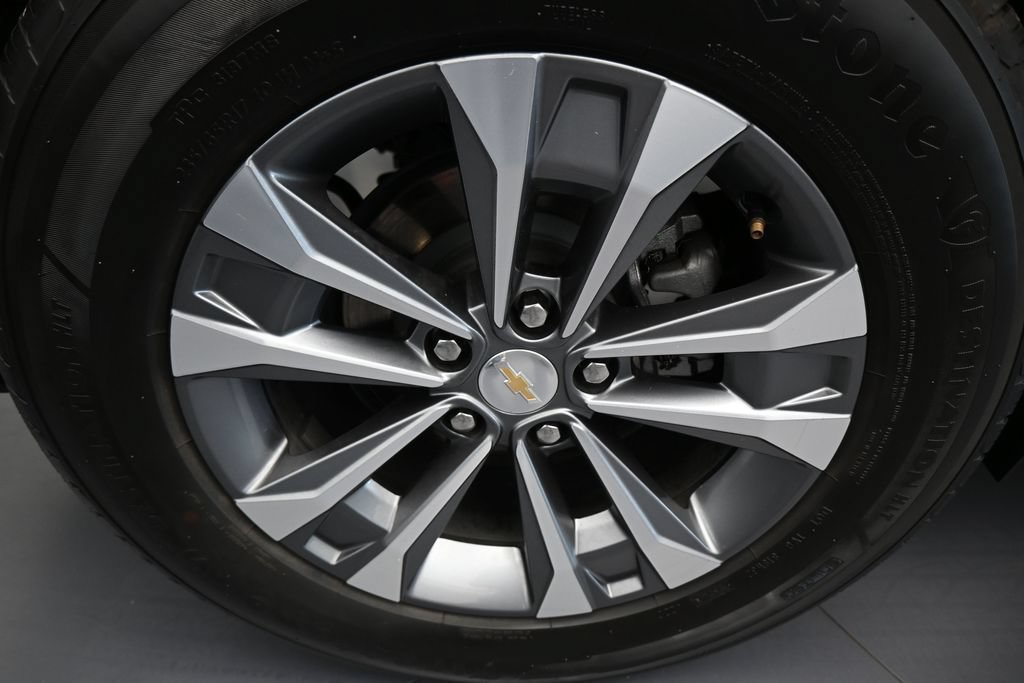 Used 2025 Chevrolet Equinox LT w/ Convenience Package II FWD image 51