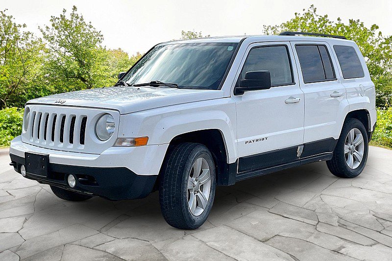 Used 2016 Jeep Patriot Sport w/ Power Value Group AWD/4WD image 1