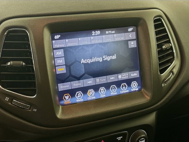 Used 2020 Jeep Compass Trailhawk image 15