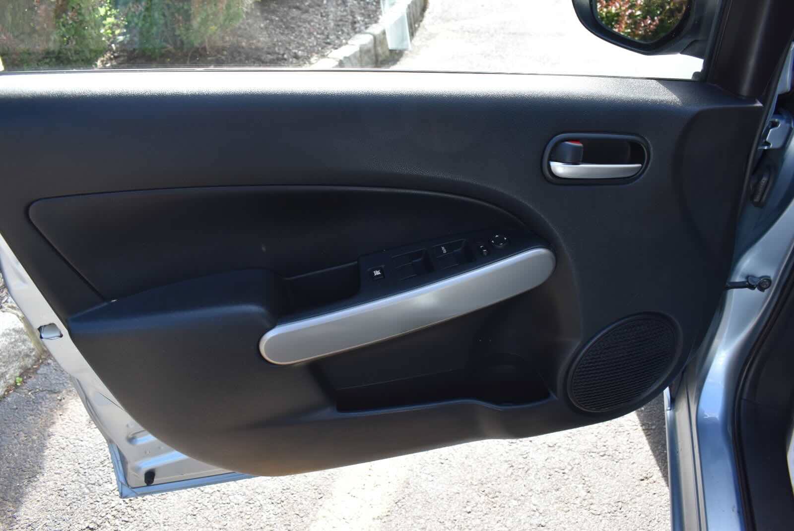 Used 2013 MAZDA MAZDA2 Sport FWD image 67