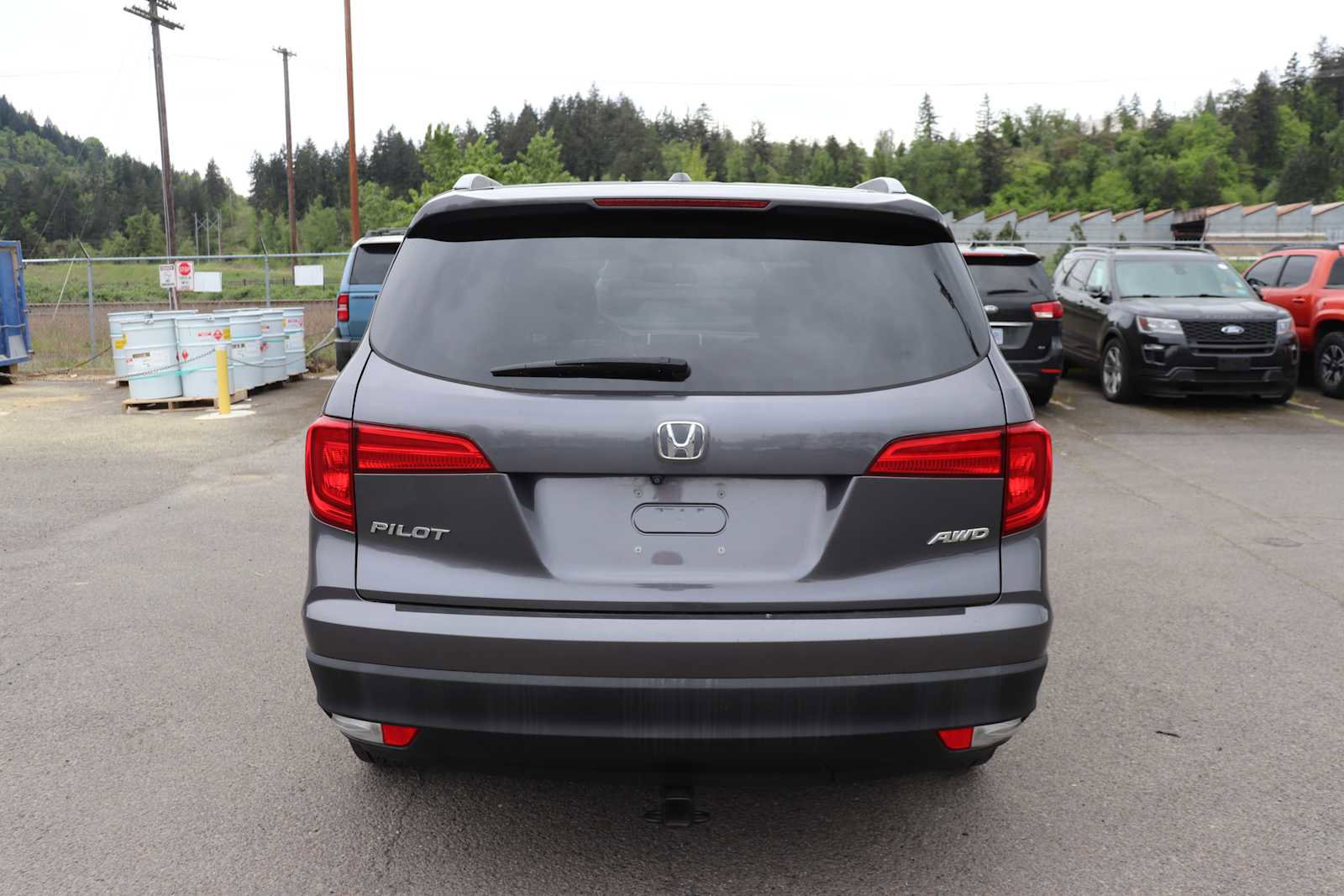 Used 2017 Honda Pilot EX-L image 6