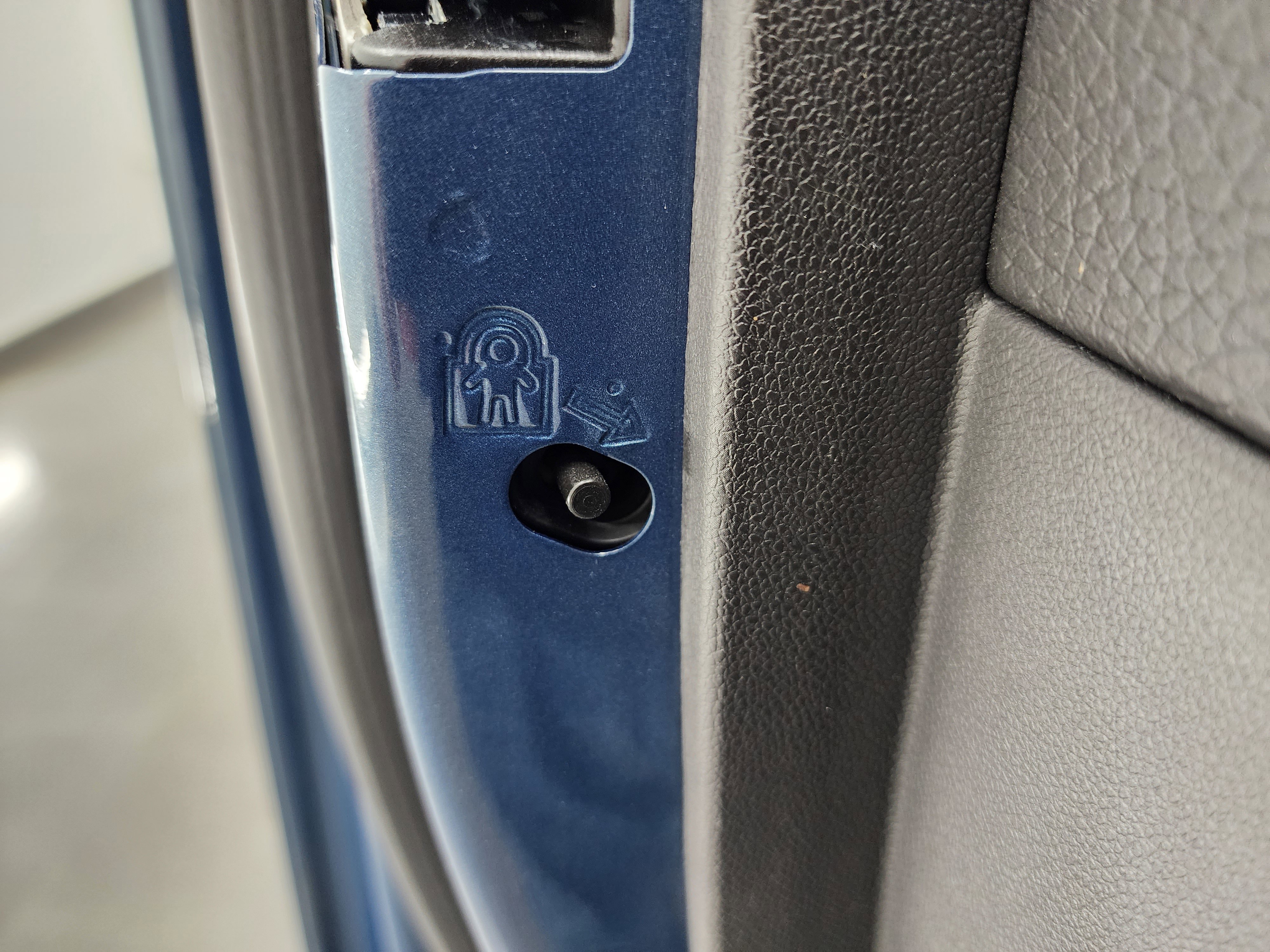 Used 2024 GMC Sierra 2500 Denali w/ Denali Reserve Package image 44