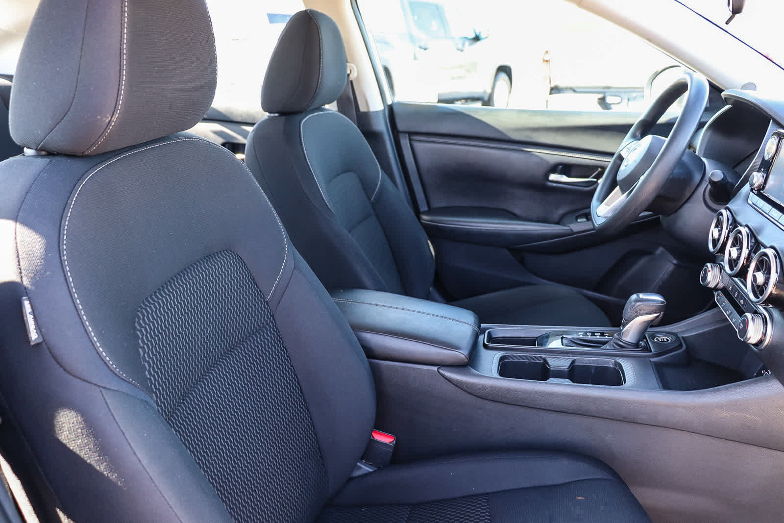 Used 2022 Nissan Sentra S FWD image 16