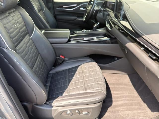 Certified 2023 Cadillac Escalade V AWD/4WD image 13