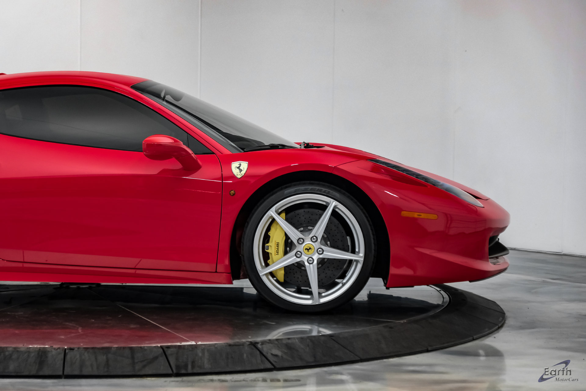 Used 2014 Ferrari 458 Italia Coupe RWD image 29