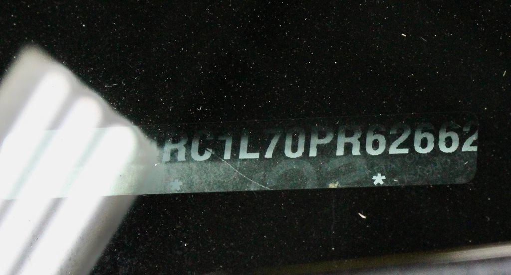 Used 2023 Chrysler Pacifica Touring-L FWD image 30