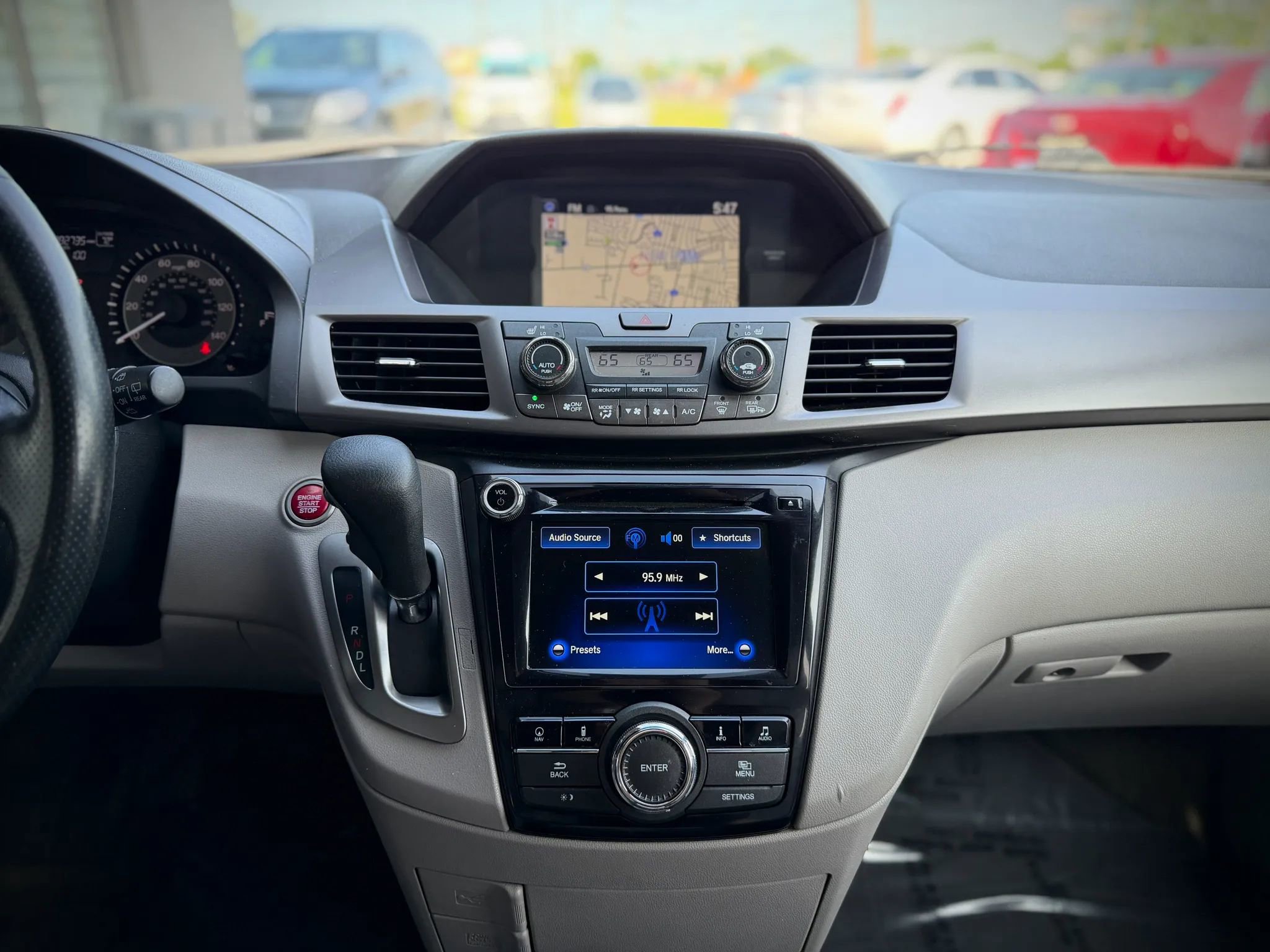 Used 2015 Honda Odyssey EX-L image 12