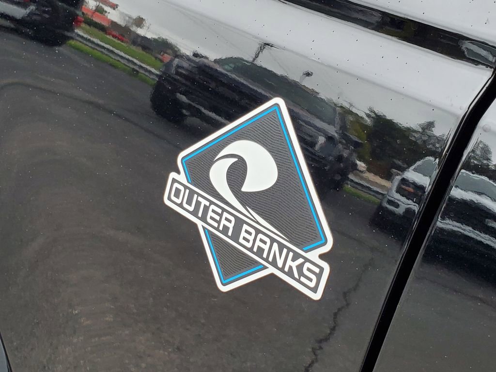 New 2025 Ford Bronco Outer Banks image 35