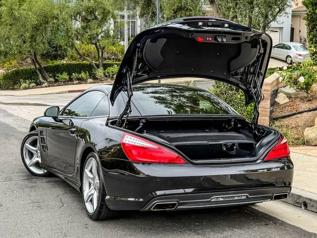 Used 2013 Mercedes-Benz SL 550 image 22