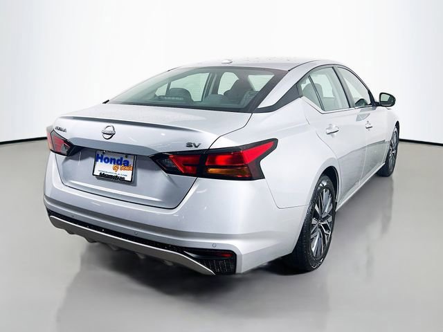 Used 2023 Nissan Altima 2.5 SV image 8