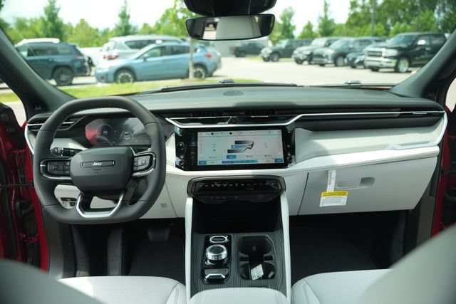 New 2026 Jeep Cherokee Limited AWD/4WD image 24