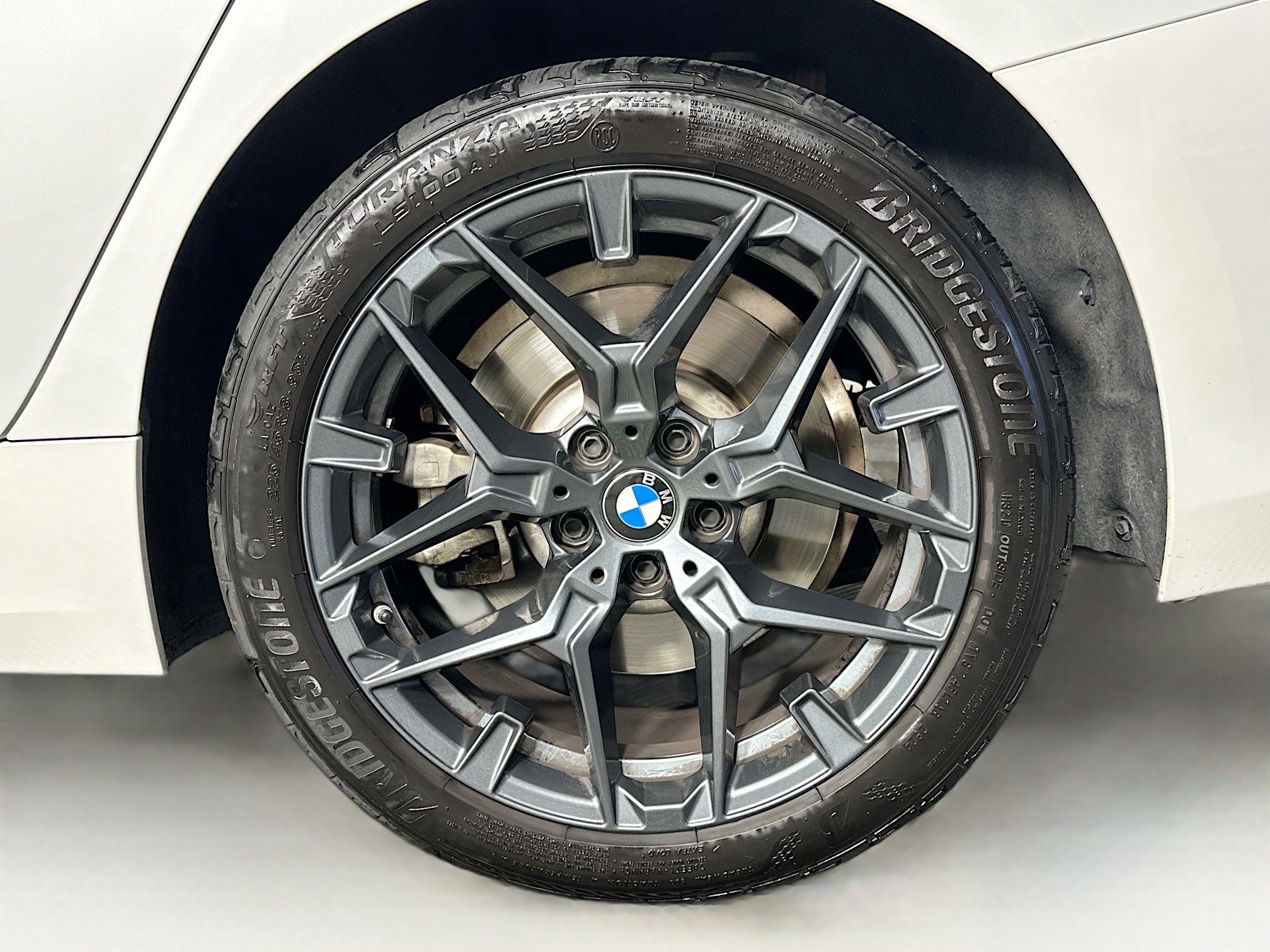 Used 2025 BMW 330i Sedan image 11