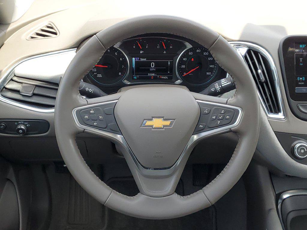 Used 2018 Chevrolet Malibu LT FWD image 25