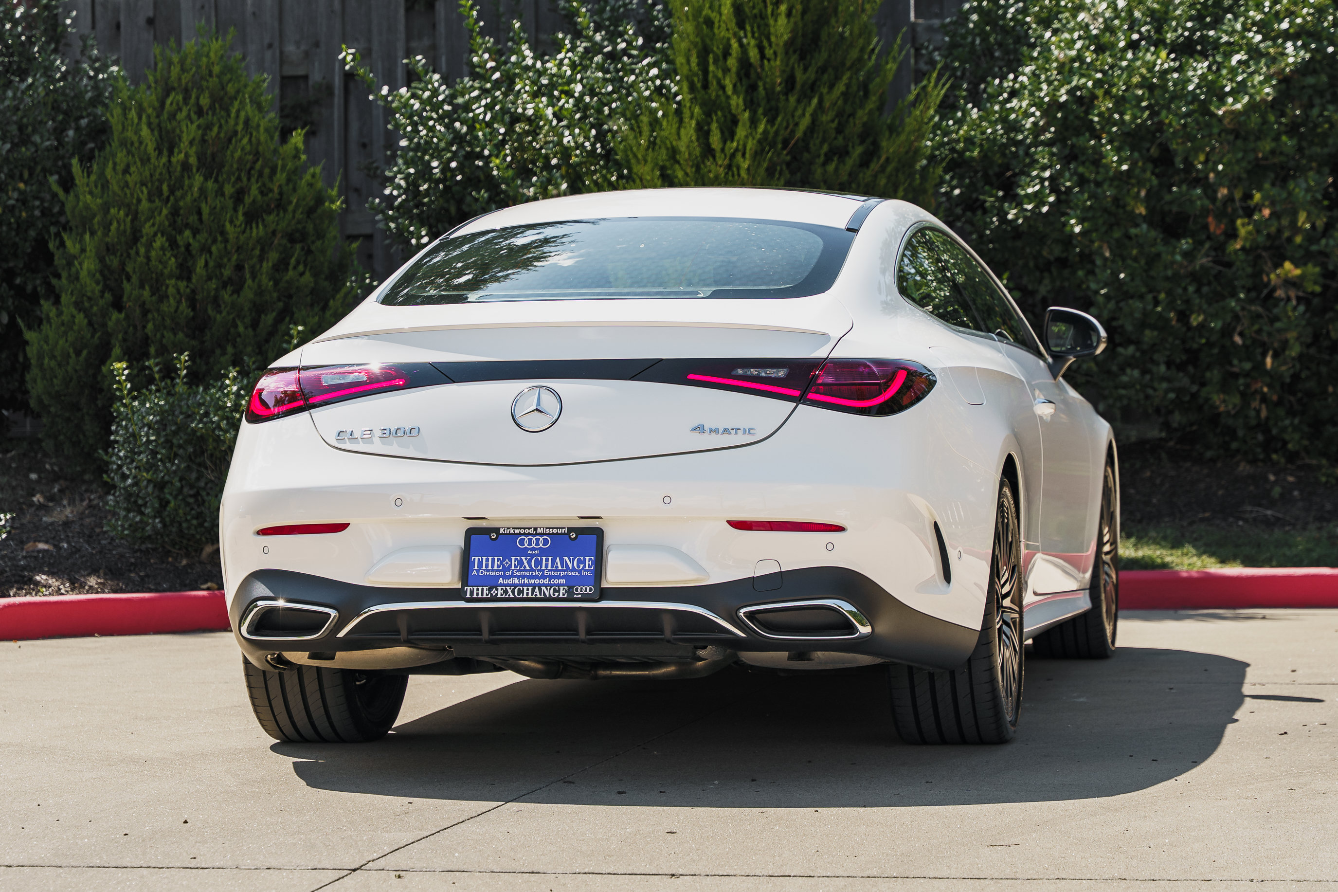 Used 2024 Mercedes-Benz CLE 300 4MATIC Coupe image 3