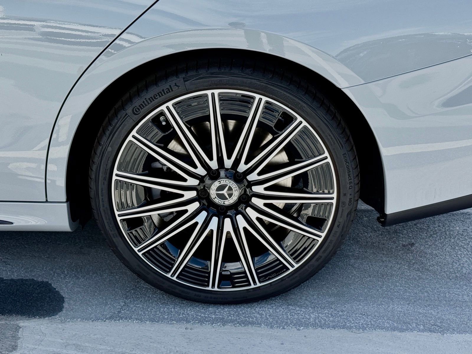 New 2026 Mercedes-Benz E 450 4MATIC Sedan image 15