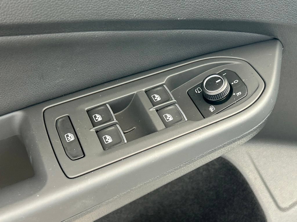 New 2026 Volkswagen Golf AWD/4WD image 19