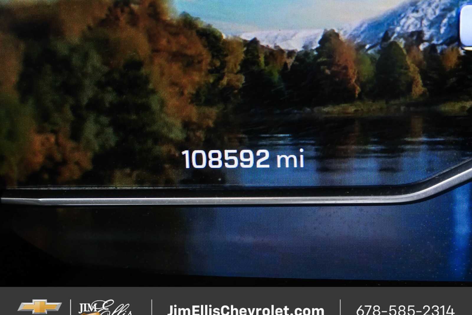 Certified 2023 Chevrolet Tahoe High Country AWD/4WD image 9