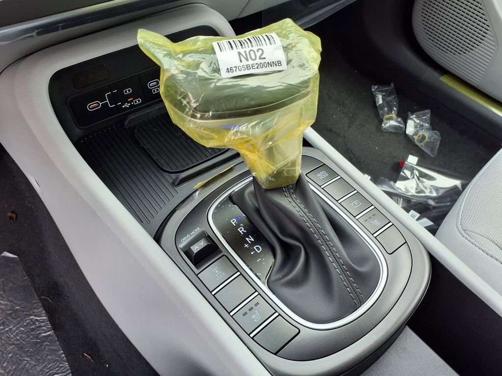 New 2026 Hyundai Kona SEL Sport AWD/4WD image 13