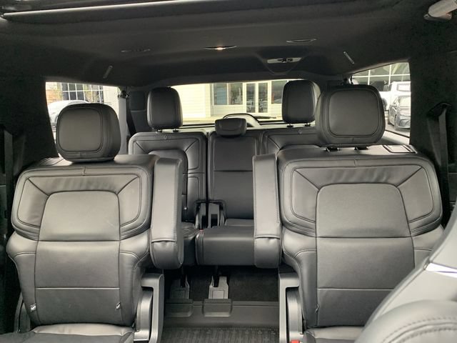 Used 2024 Lincoln Navigator L Reserve AWD/4WD image 14