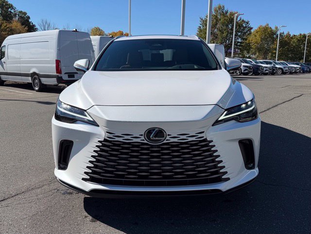Used 2024 Lexus RX 350 w/ Convenience Package AWD/4WD image 2
