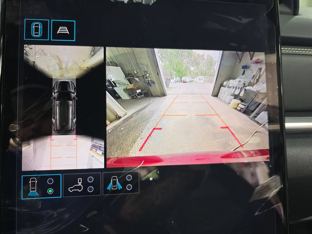New 2026 GMC Terrain Elevation w/ Elevation Premium Package AWD/4WD image 22