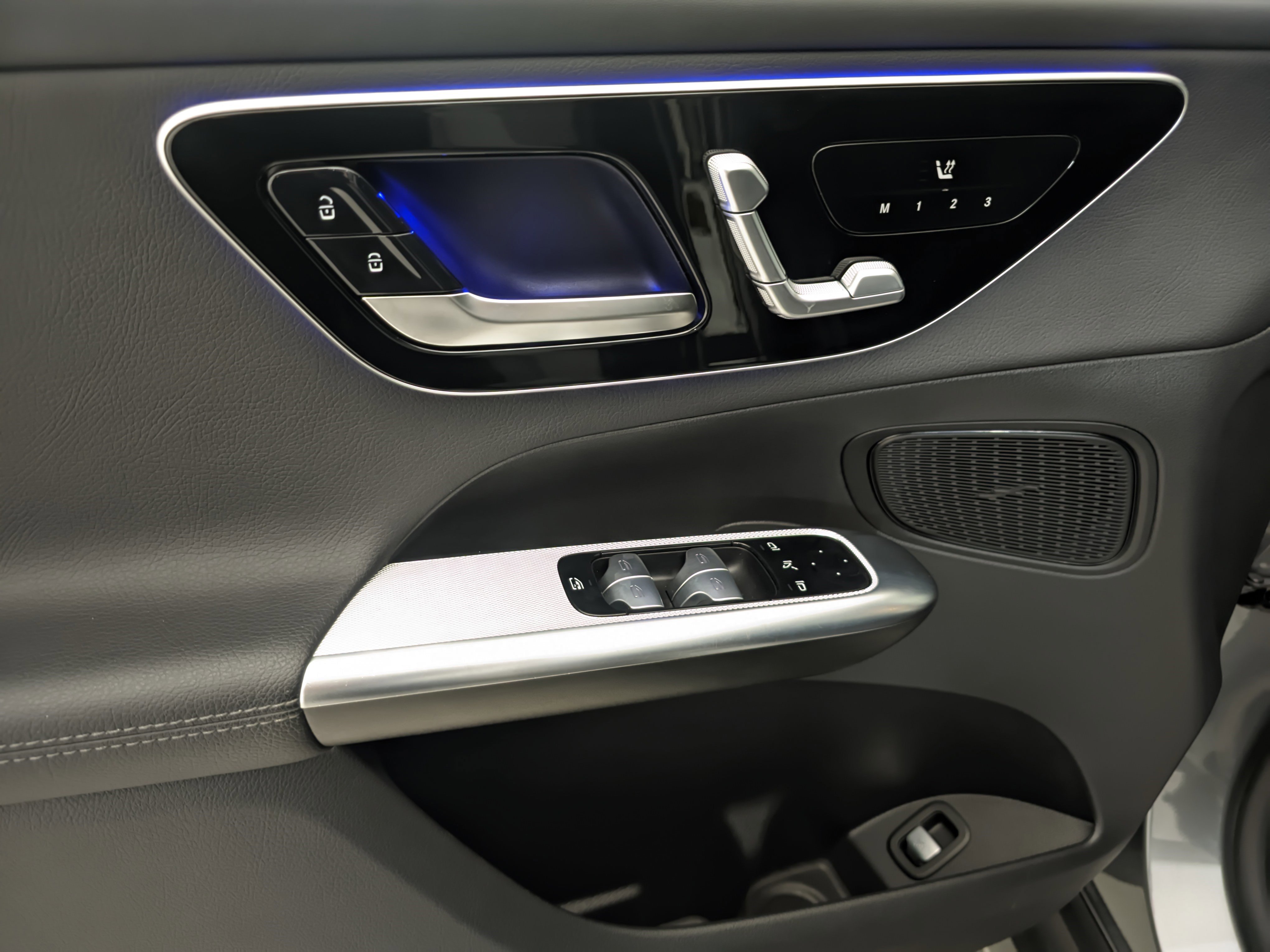 Certified 2023 Mercedes-Benz GLC 300 4MATIC image 11