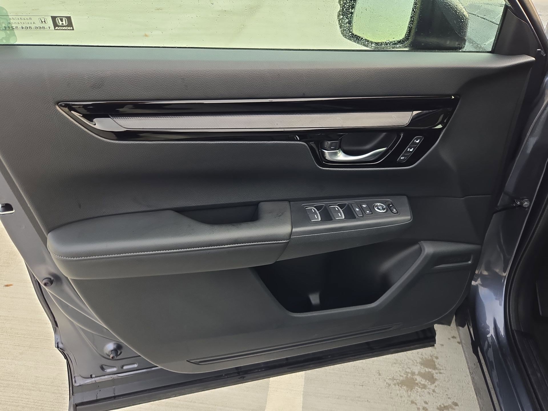 Used 2025 Honda CR-V EX-L image 13