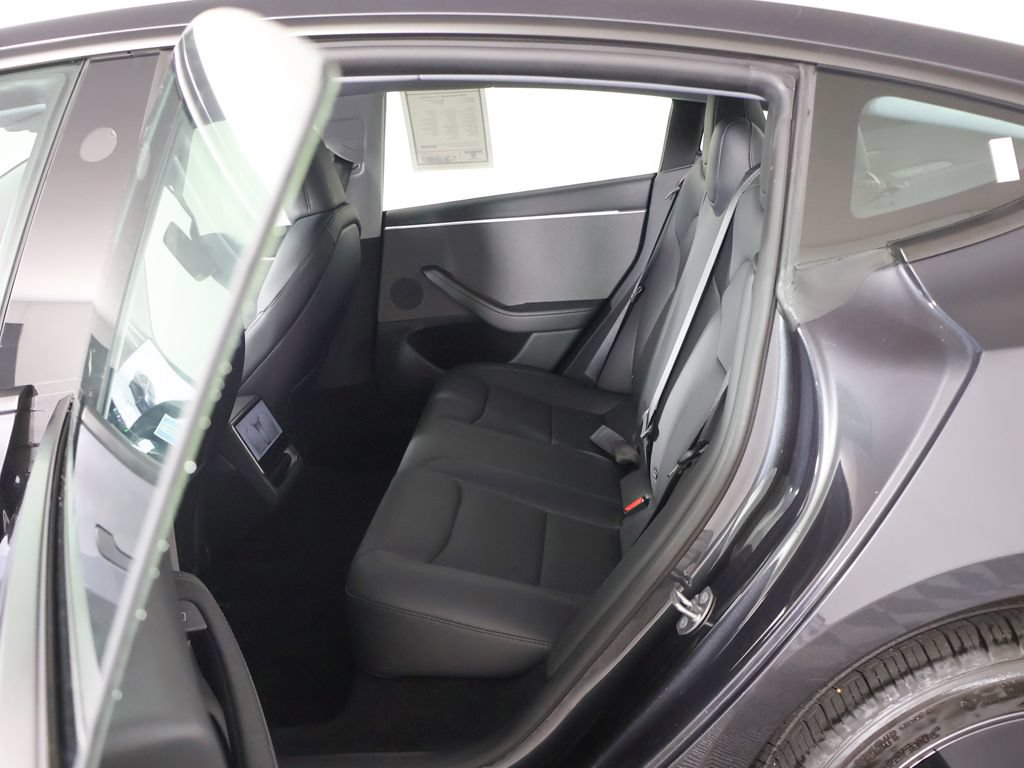 Used 2025 Tesla Model 3 Long Range RWD image 35