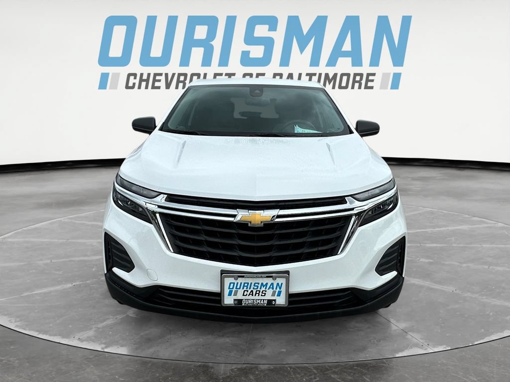 Used 2024 Chevrolet Equinox LS w/ LS Convenience Package AWD/4WD image 8