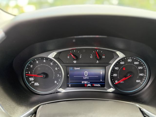 Used 2020 Chevrolet Equinox LT w/ Driver Convenience Package AWD/4WD image 13