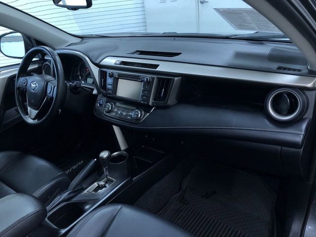 Used 2013 Toyota RAV4 Limited image 23