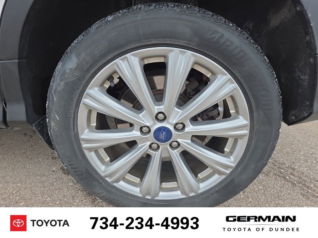 Used 2017 Ford Escape Titanium image 12