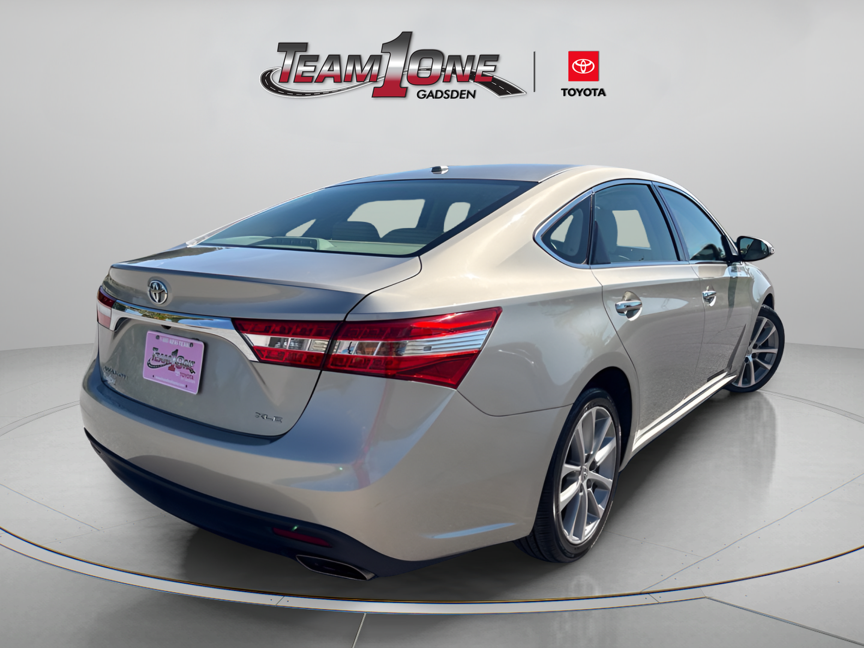 Used 2014 Toyota Avalon XLE Touring FWD image 7