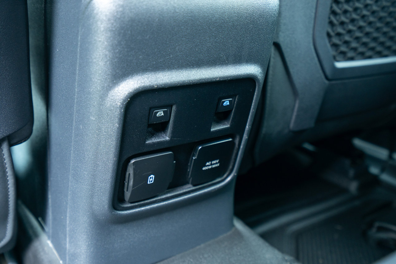 Used 2022 Ford Bronco Black Diamond image 18