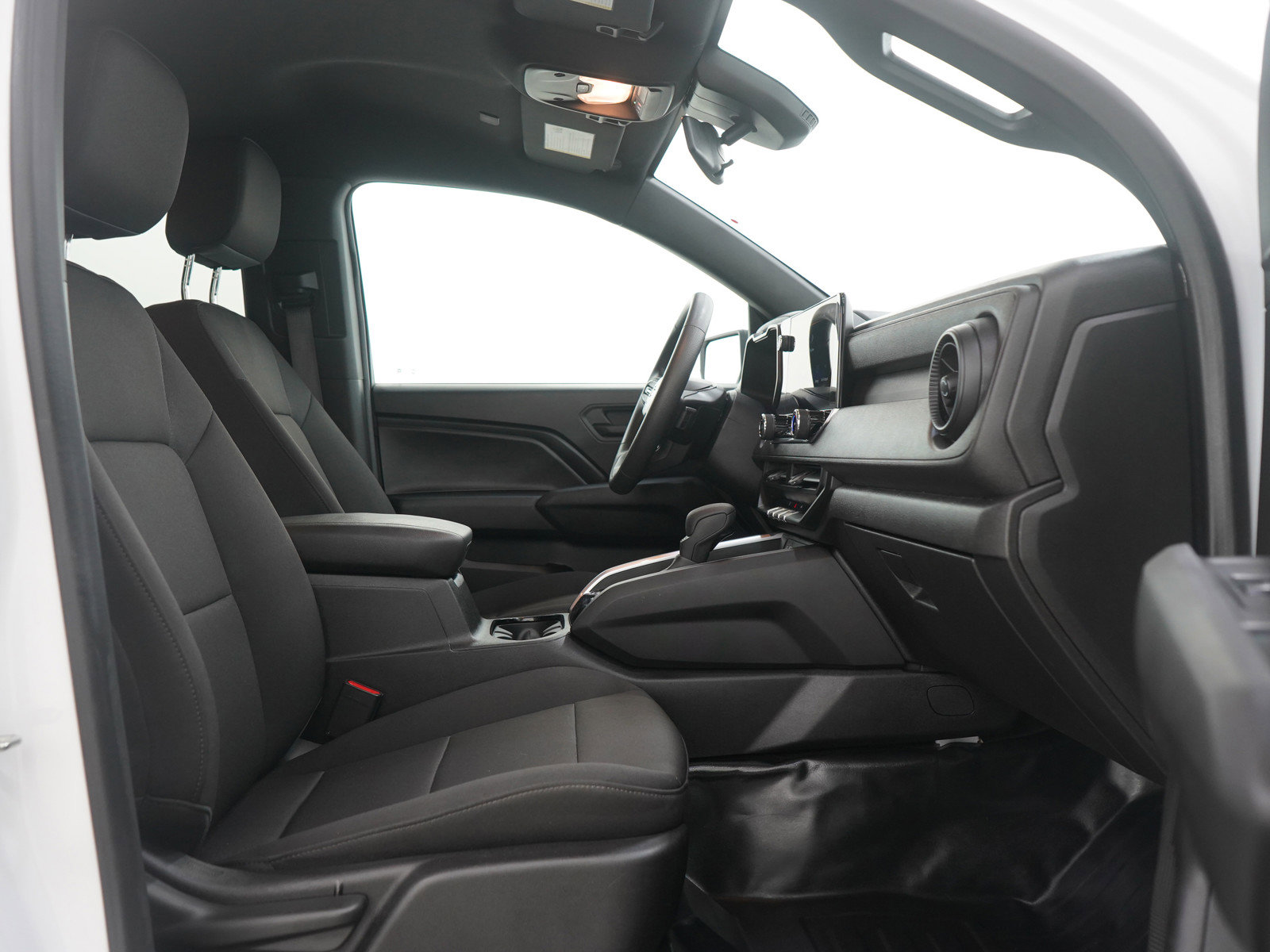 Used 2024 Chevrolet Colorado W/T w/ WT Convenience Package image 11