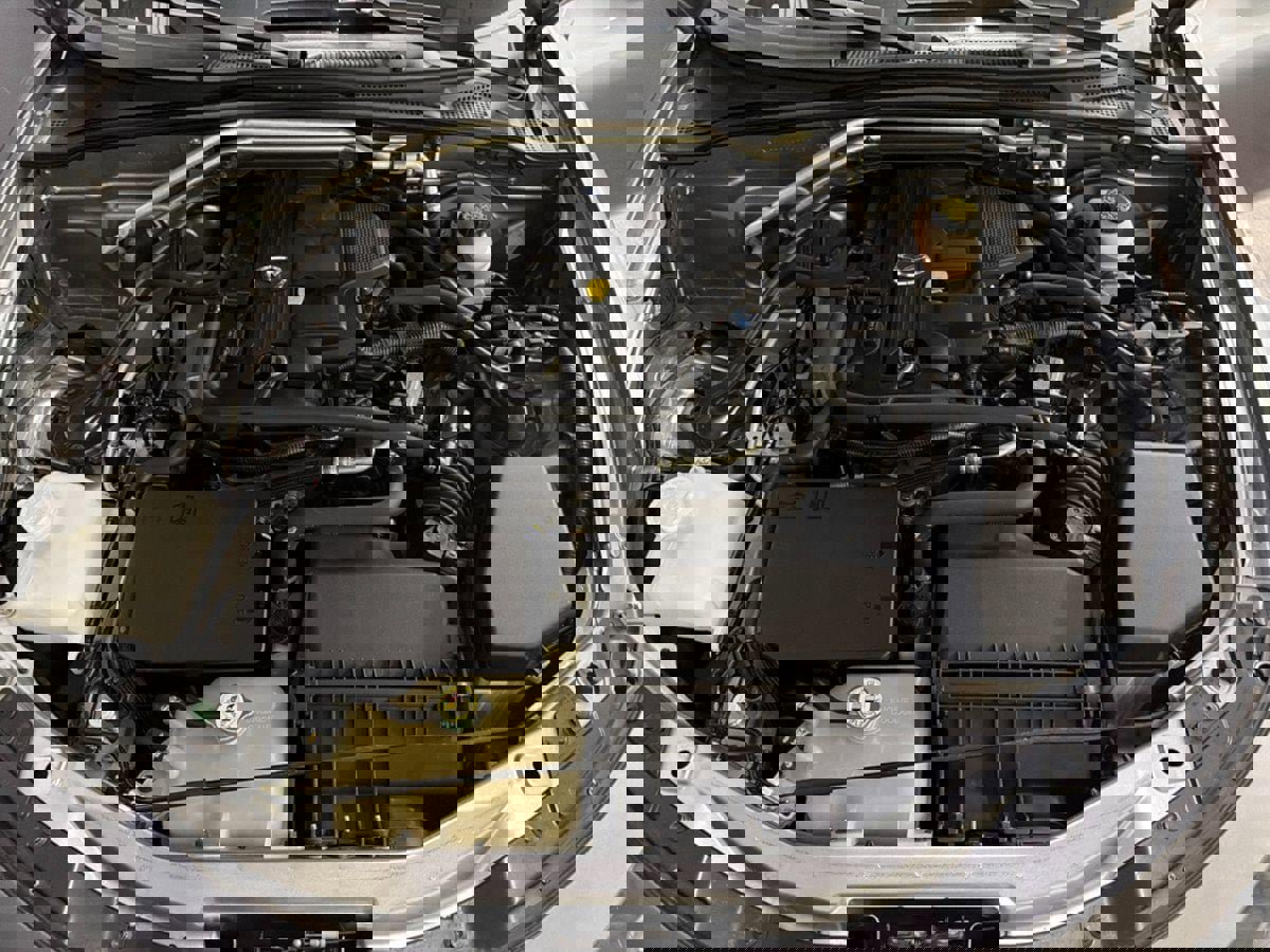 Used 2013 MAZDA MX-5 Miata Club image 19