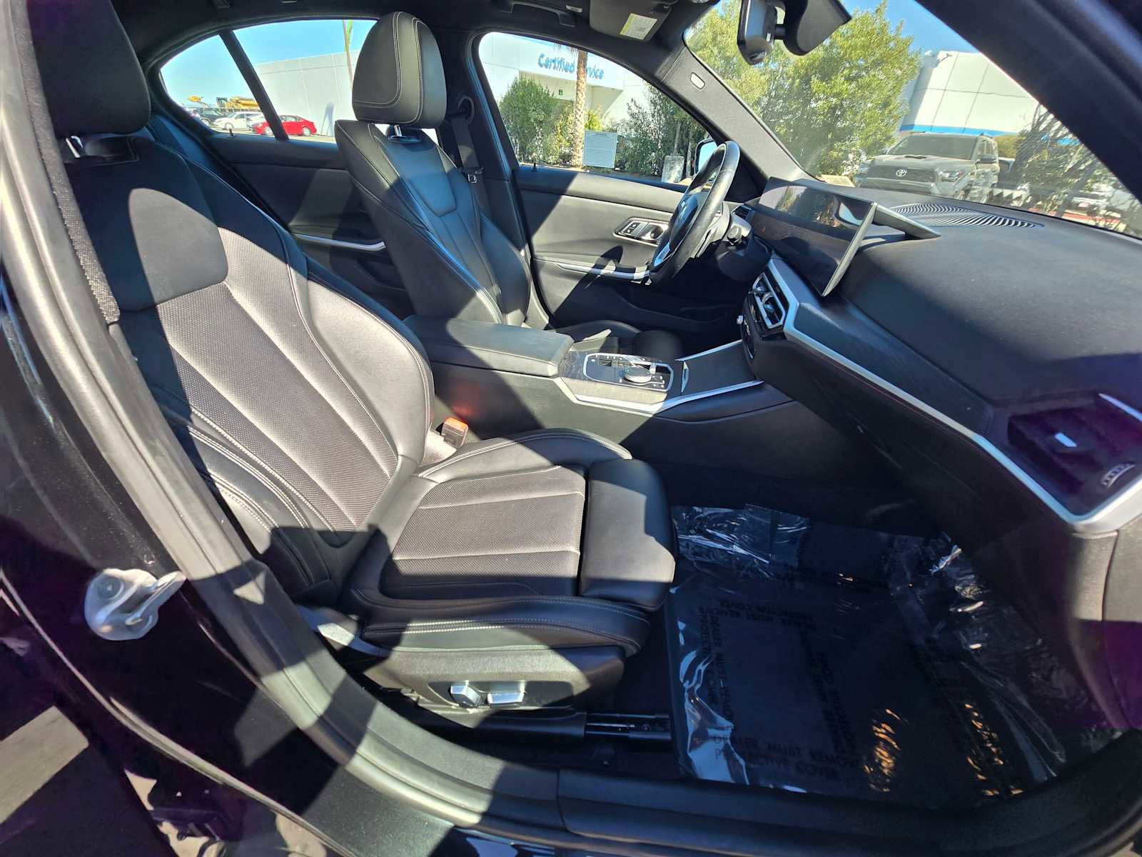 Used 2023 BMW 330i Sedan w/ Driving Assistance Package image 11