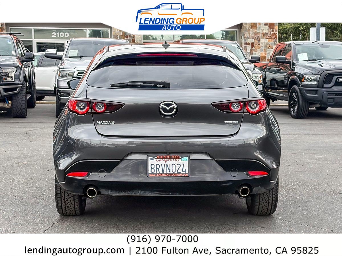 Used 2020 MAZDA MAZDA3 Hatchback w/ Preferred Package FWD image 3