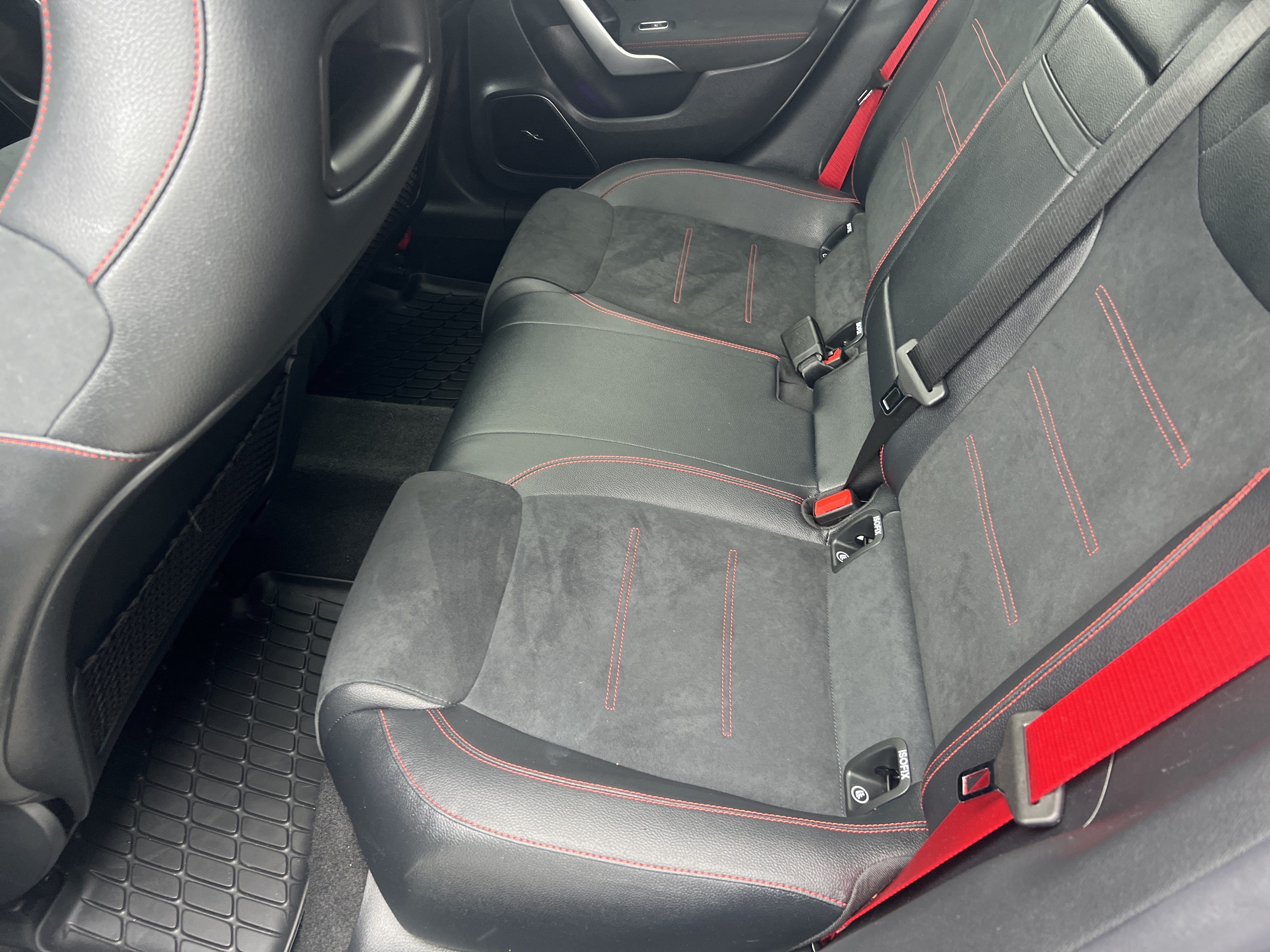 Used 2023 Mercedes-Benz CLA 35 AMG 4MATIC image 33
