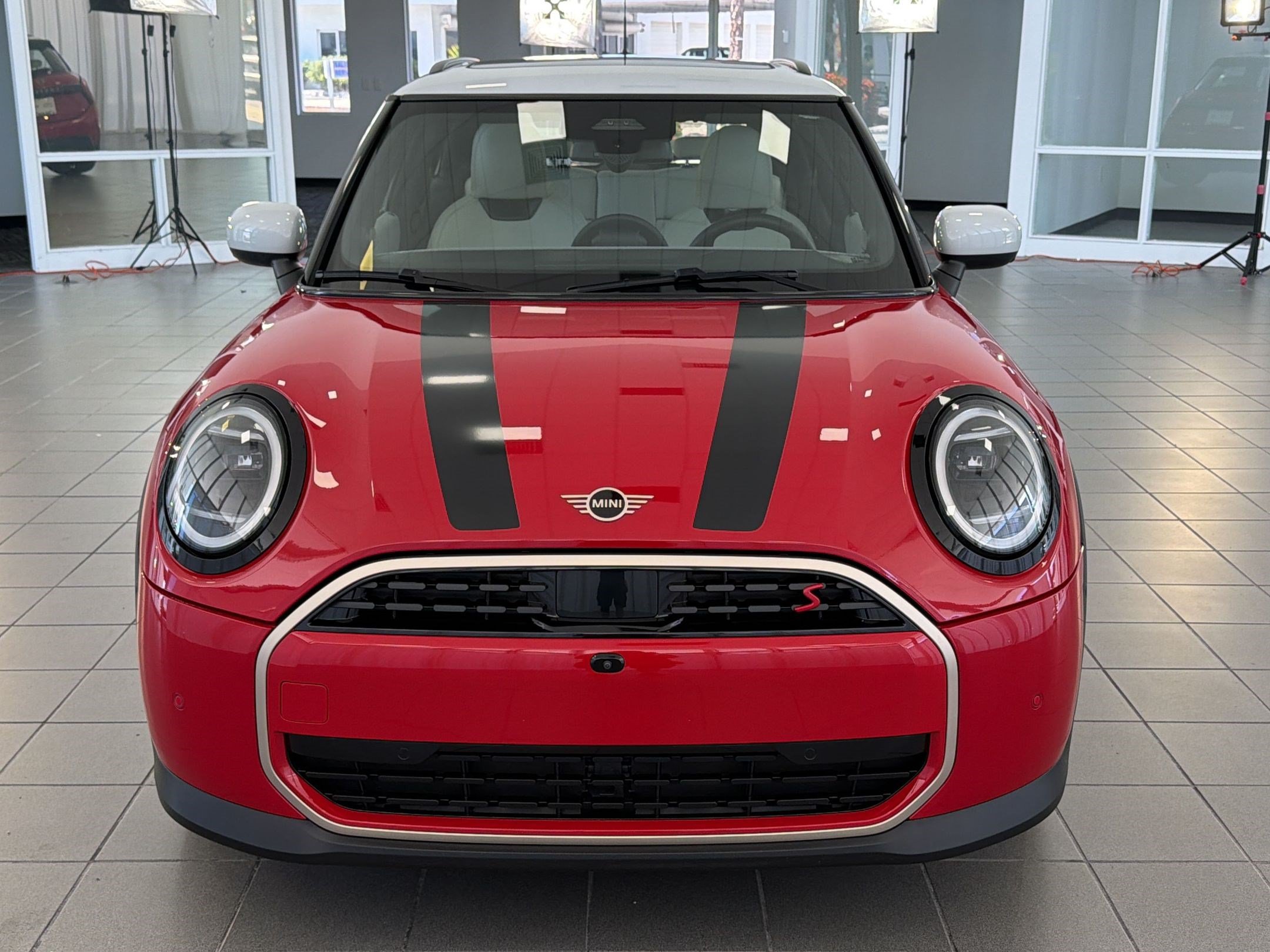 Certified 2025 MINI Cooper S FWD image 6