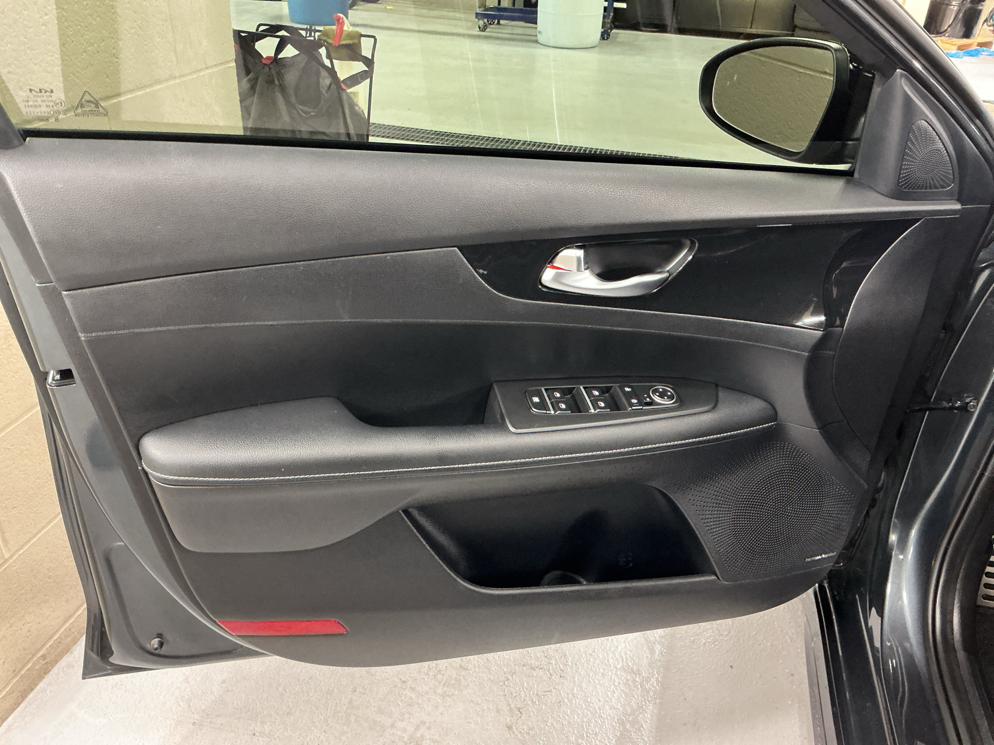 Used 2023 Kia Forte GT-Line w/ GT-Line Premium Package FWD image 13