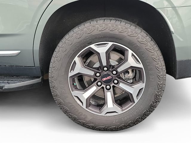Used 2023 GMC Yukon SLT w/ SLT Premium Package AWD/4WD image 33