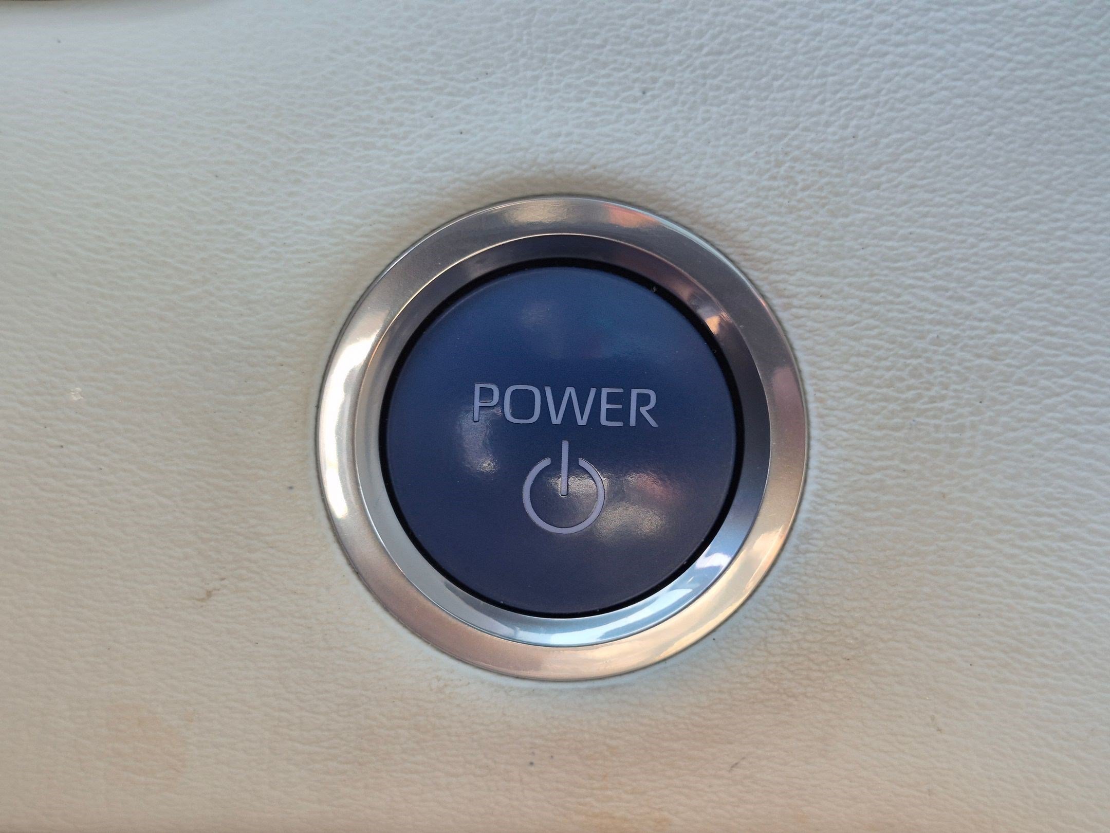 Used 2023 Toyota Sequoia Capstone AWD/4WD image 20
